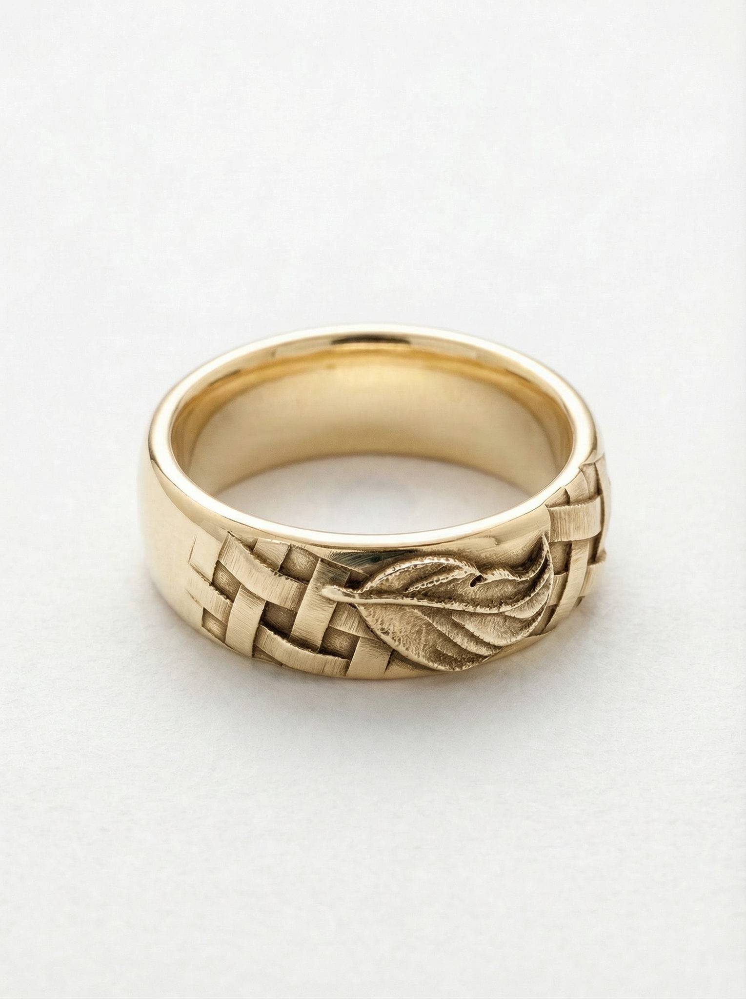 alianza pluma plata chapada oro para hombre Roberto Axpe