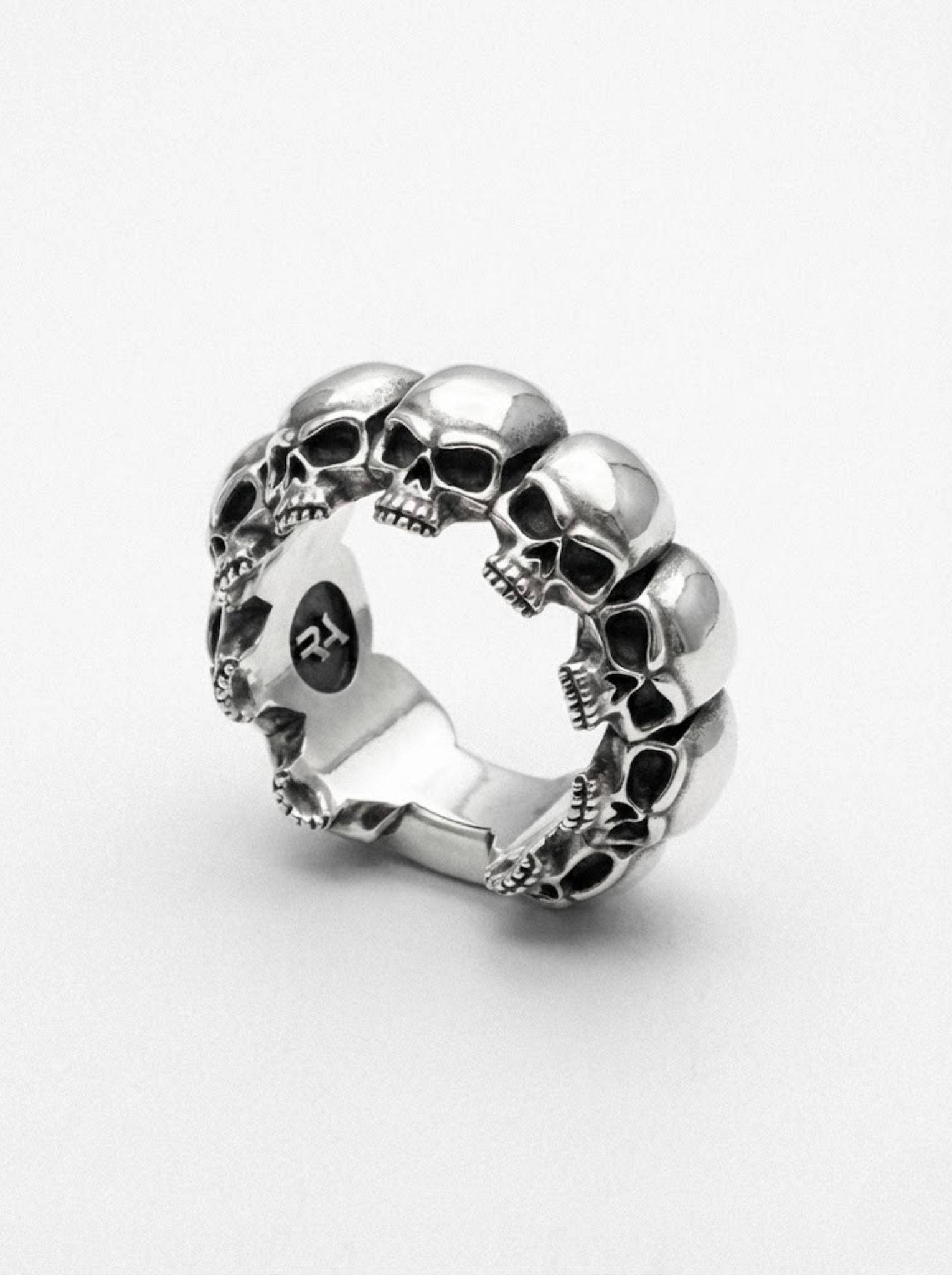 Anillo 9 calaveras de plata 925 para hombre Roberto Axpe
