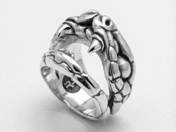 Anillo cabeza serpiente plata 925 para hombre Roberto Axpe