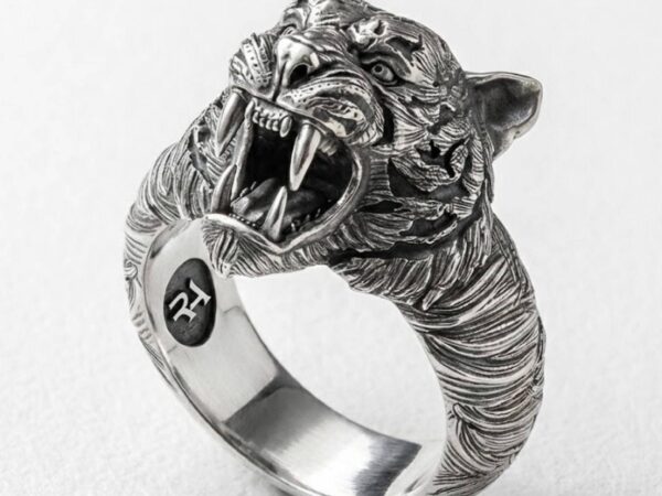 Anillo cabeza de tigre plata 925 para hombre Roberto Axpe