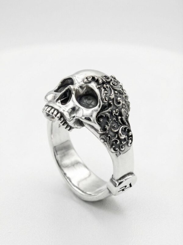 Anillo calavera filigrana barroca plata 925 para hombre Roberto Axpe