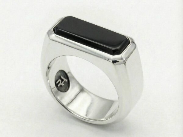 Sello con Onix de plata 925 para hombre Roberto Axpe