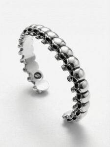 pulsera-calaveras-plata-vista-perspectiva