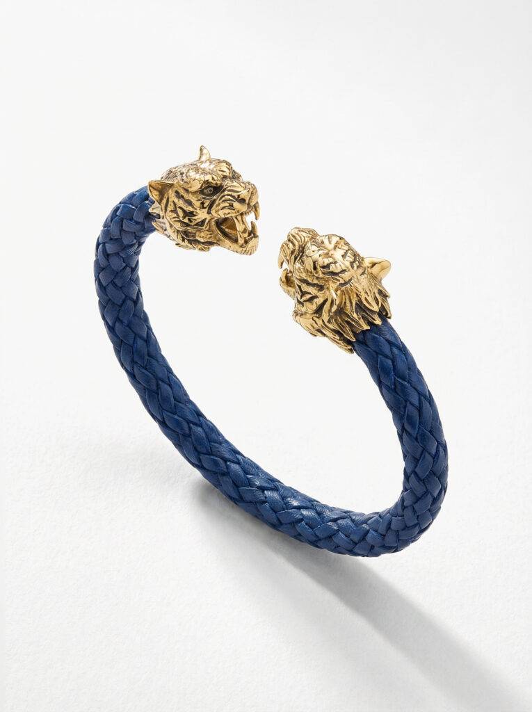 pulsera-piel-azul-tigre-plata-chapa-oro-vista-perspectiva-1