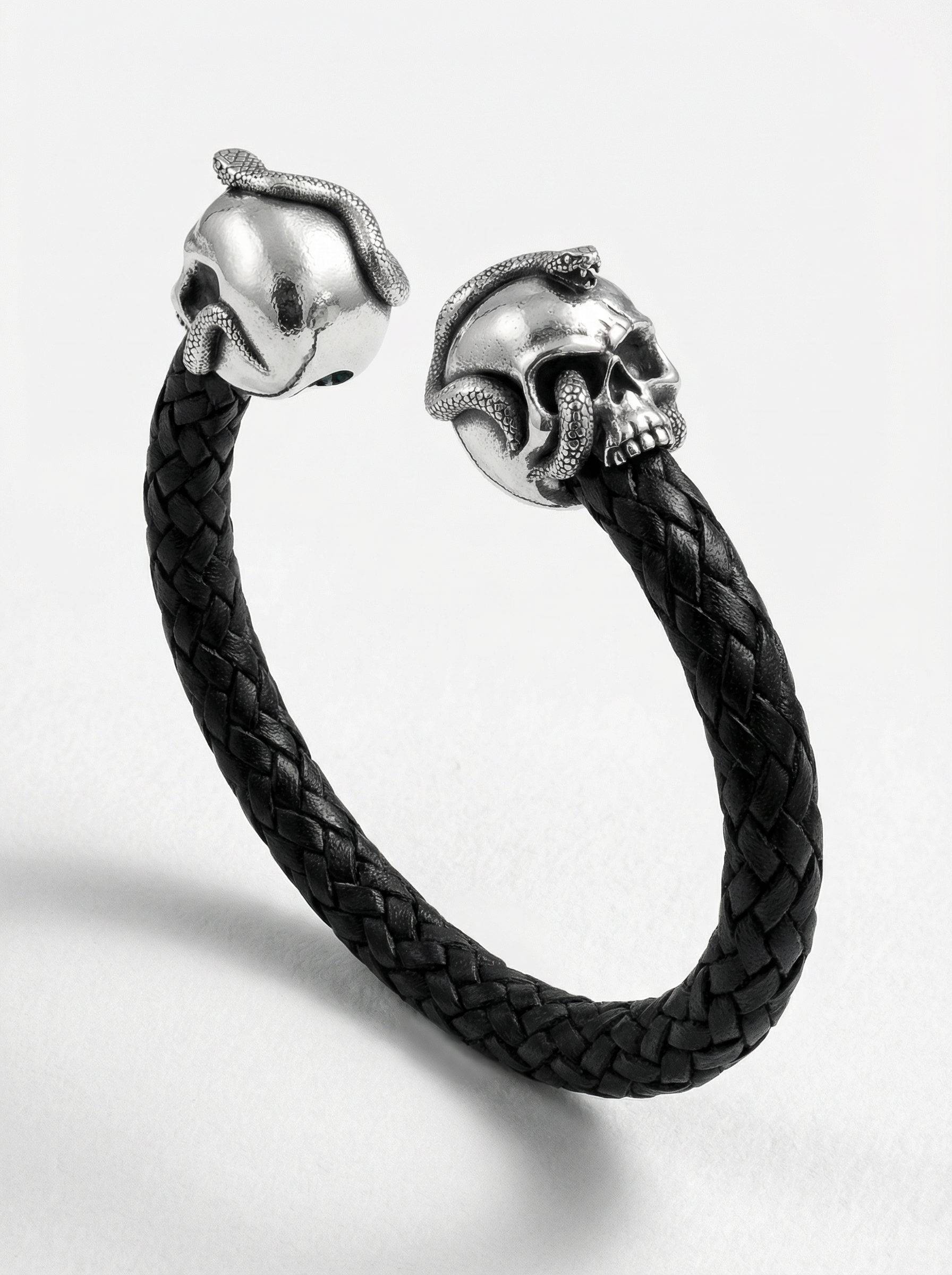 pulsera-piel-calavera-serpiente-plata-vista-perspectiva-2