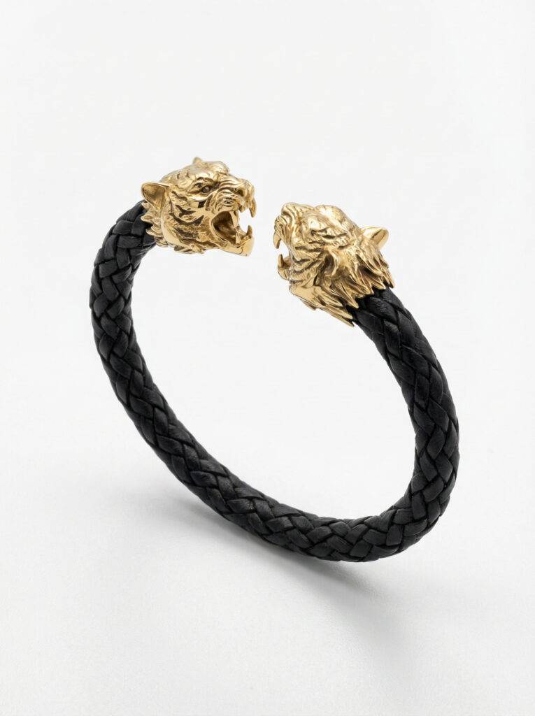 pulsera-piel-negra-plata-chapa-oro-vista-perspectiva-2