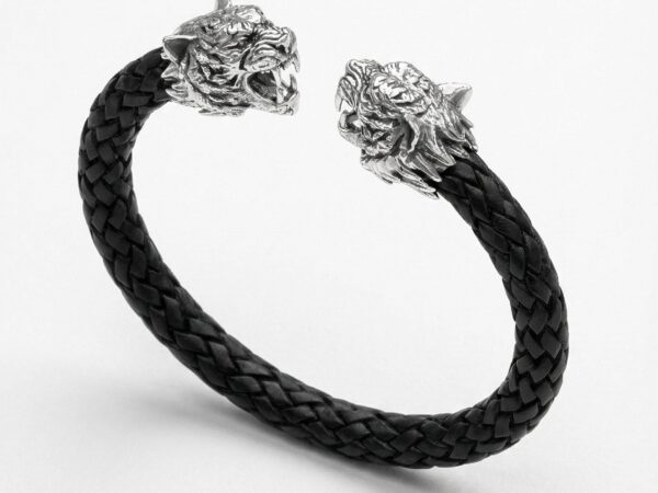 pulsera-piel-negra-plata-vista-perspectiva-3