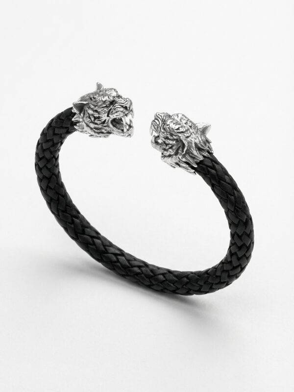 pulsera-piel-negra-plata-vista-perspectiva-3
