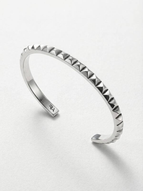 pulsera-pinchos-plata-vista-perspectiva-1