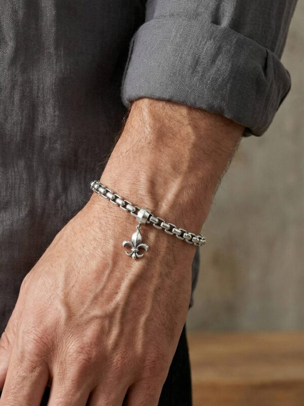 PULSERA CON FLOR DE LIS de Roberto Axpe