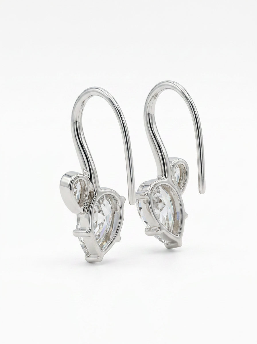 pendientes oro blanco con gancho y diamantes pera vista trasera